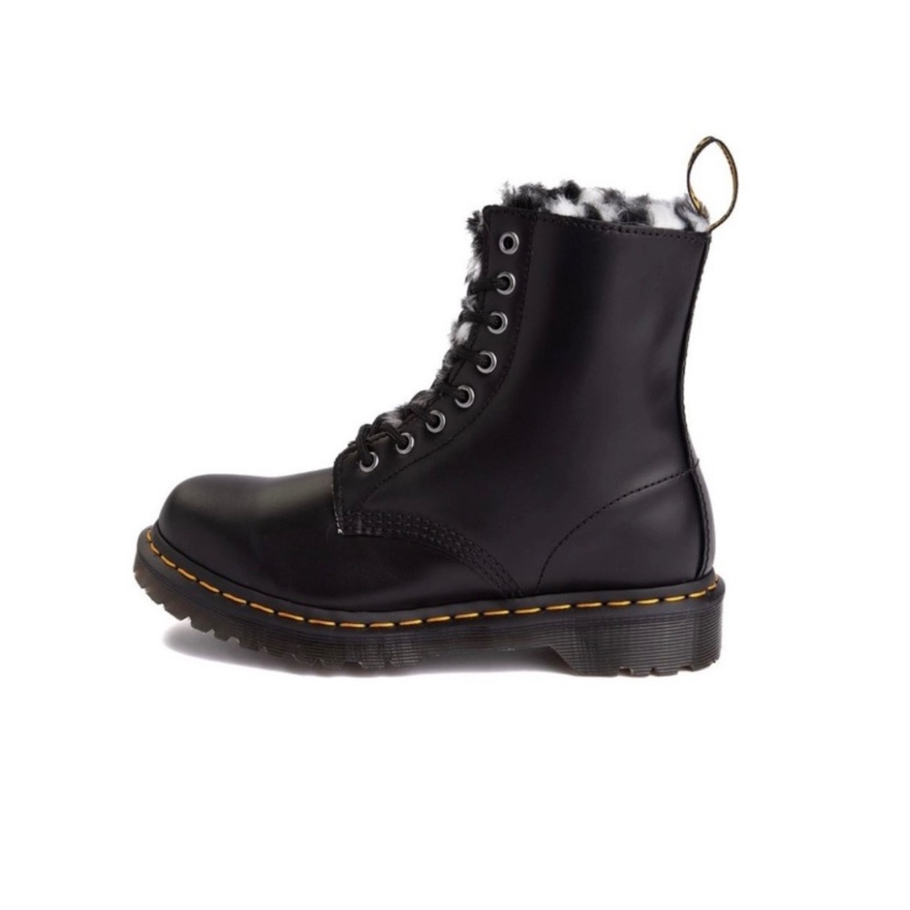 Brand new Dr.Martens with tags bought but they were too big